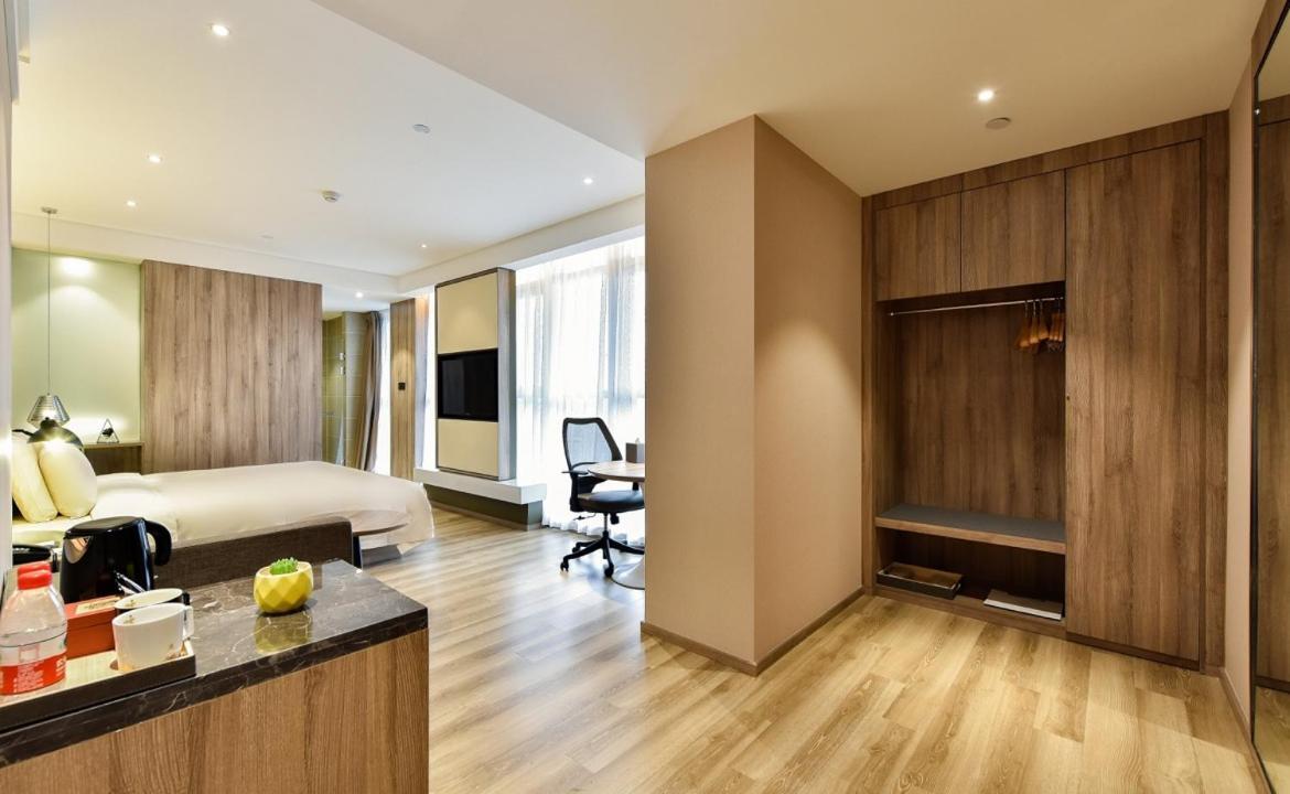 Hotel Atour Capital Airport 4*